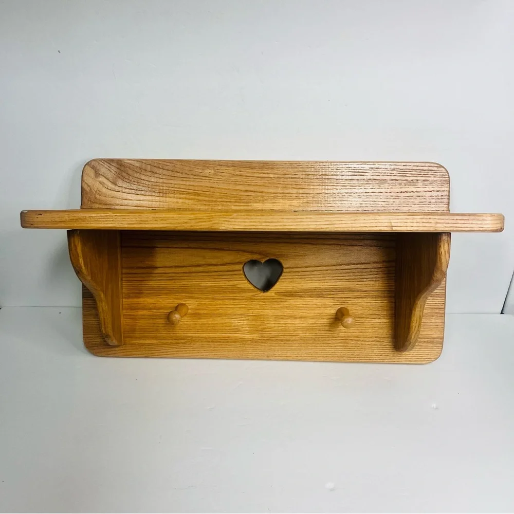 vintage‎ wooden shelf heart cut out 2 pegs 10x18 inch solid wood